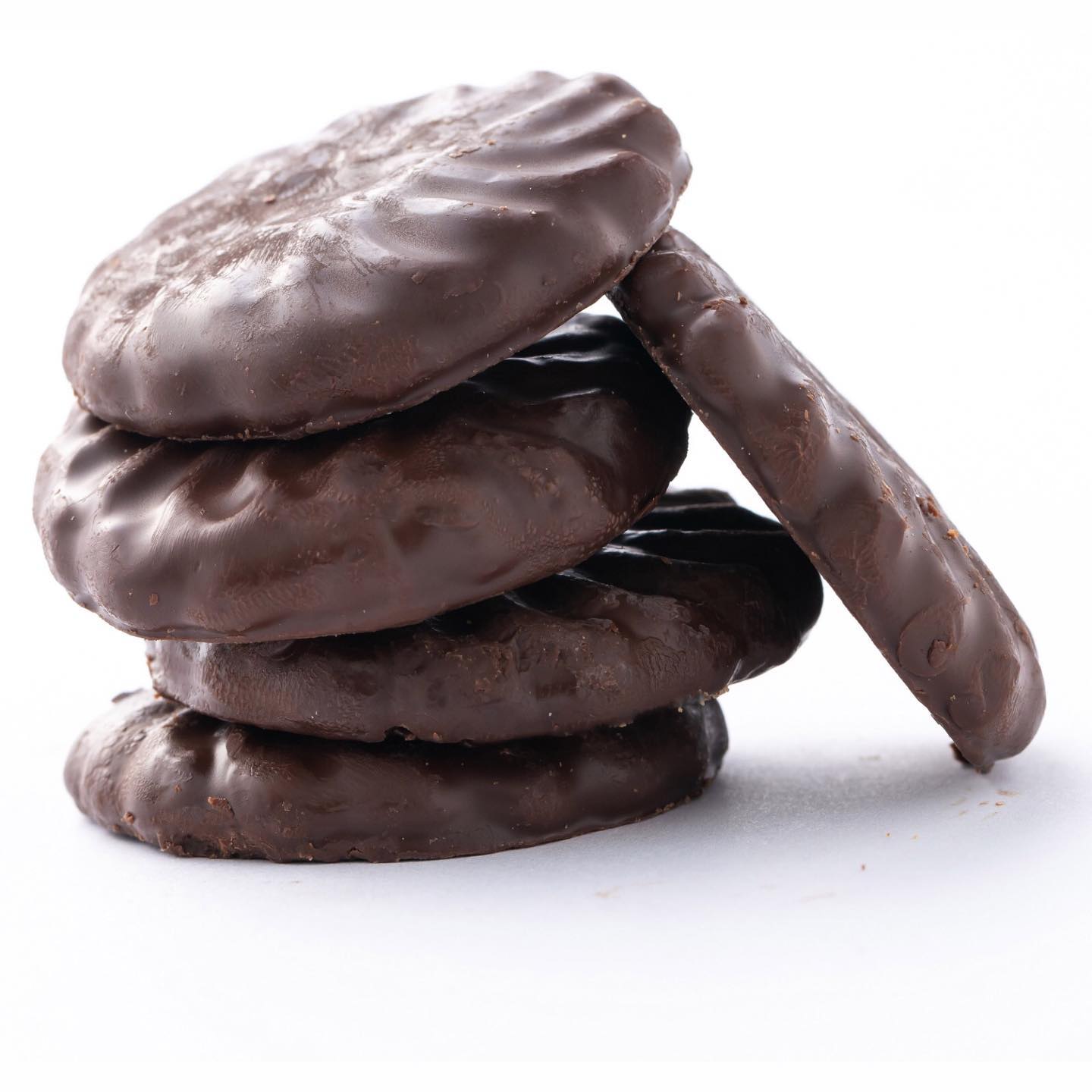 Generous Santa (Pepperkakekjeks dekket med mørk sjokolade) - Bilde 2